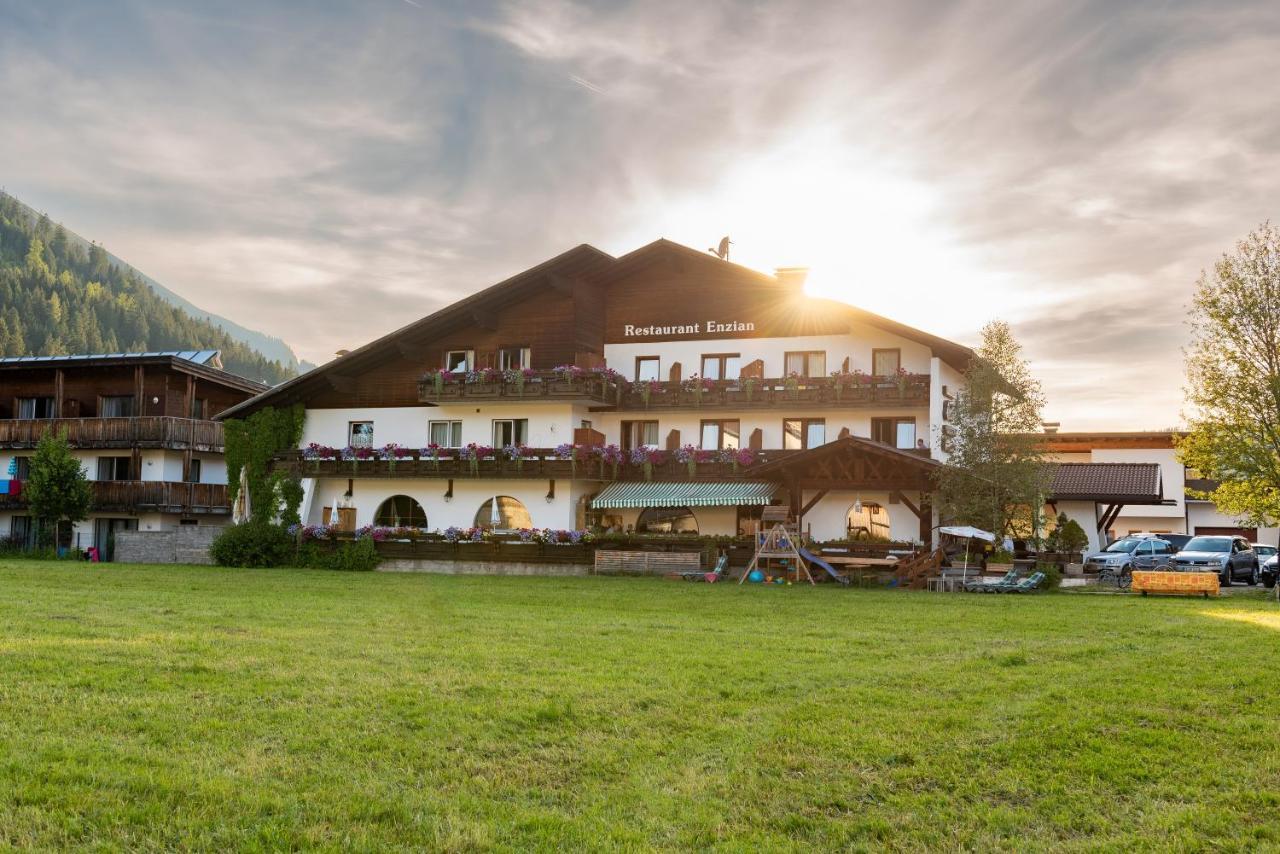 Gasthof Enzian Tannheim Dış mekan fotoğraf