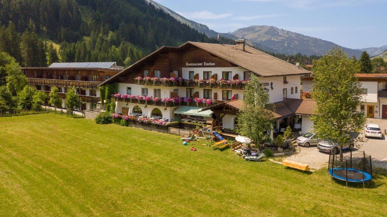 Gasthof Enzian Tannheim Dış mekan fotoğraf