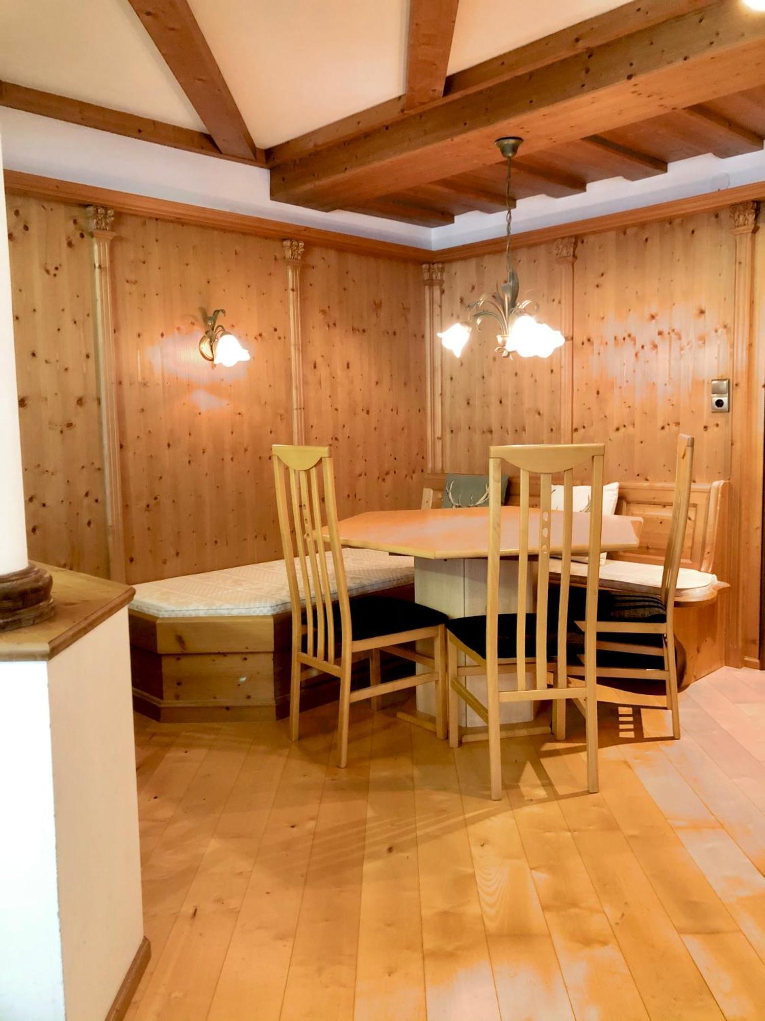 Gasthof Enzian Tannheim Oda fotoğraf